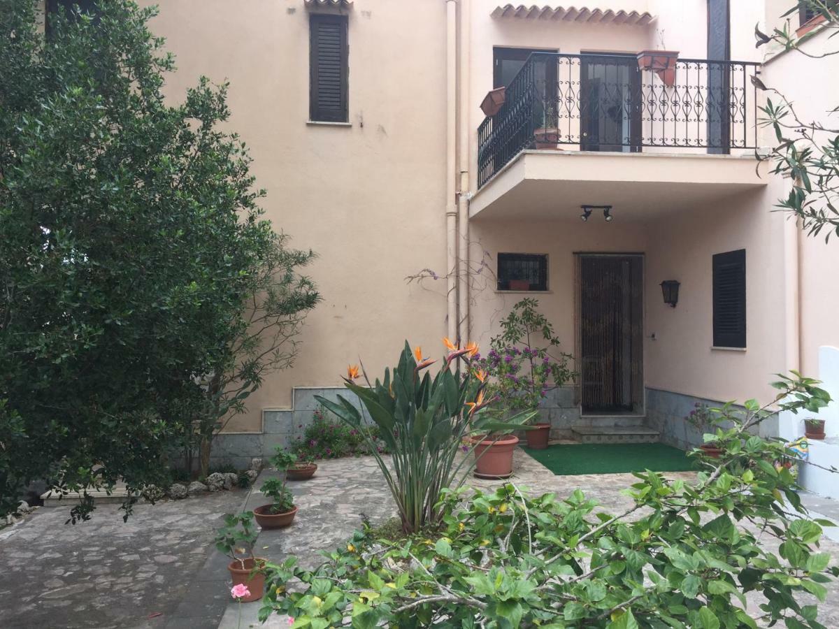 B&B Villa Il Carrubo San Vito Lo Capo Ngoại thất bức ảnh