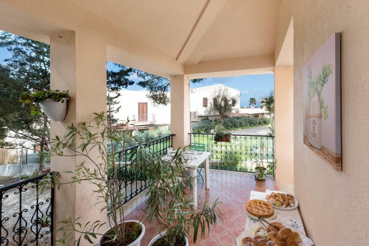 B&B Villa Il Carrubo San Vito Lo Capo Ngoại thất bức ảnh